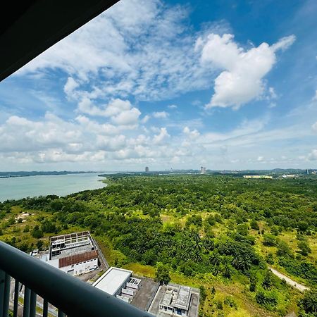 Teega Suites, Puteri Harbour, Iskandar Puteri Nusajaya  Exterior foto